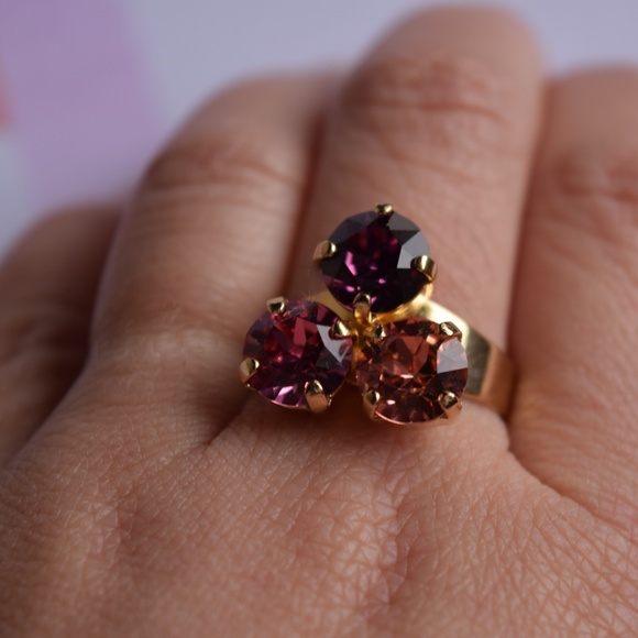 Swarovski Triangle Ring, Swarovski 3 Stones Ring, - Picture 3 of 7